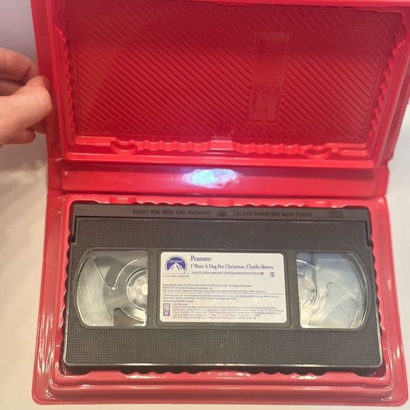 Peanuts Classic VHS 2003 - Picture 3 of 3